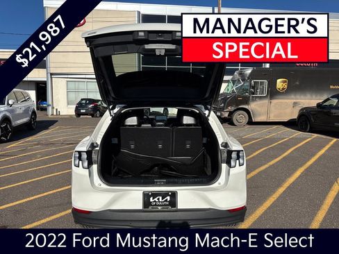 Used 2022 Ford Mustang Mach-E Select image 20