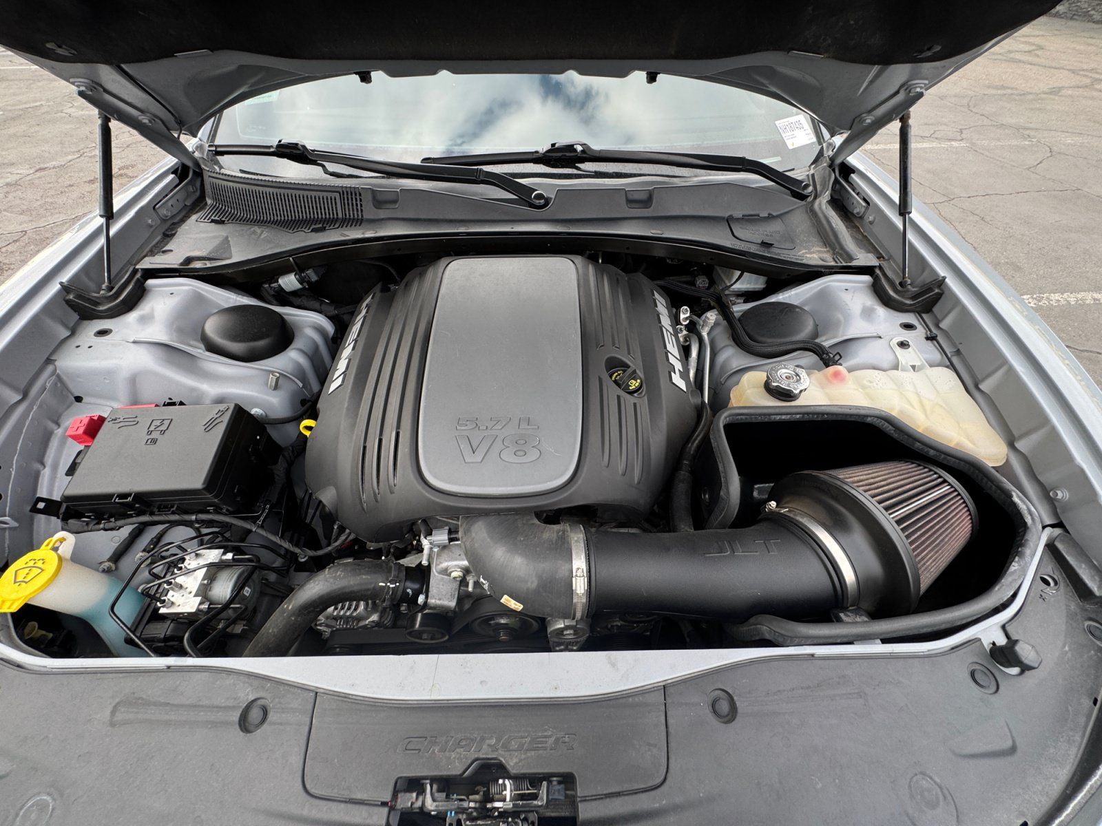 Used 2022 Dodge Charger R/T w/ Blacktop Package RWD image 17