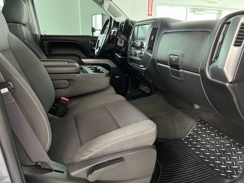 Used 2015 Chevrolet Silverado 2500 LT w/ LT Convenience Package AWD/4WD image 26