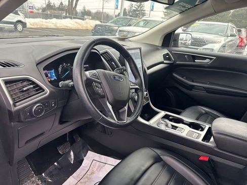 Certified 2022 Ford Edge SEL w/ Convenience Package image 19