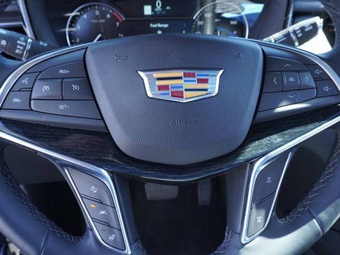 New 2025 Cadillac XT5 Premium Luxury image 18