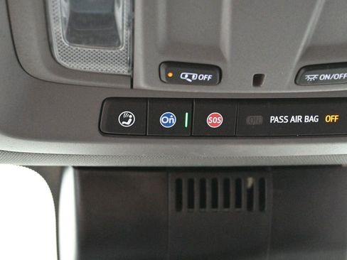 Used 2025 Chevrolet Silverado 2500 LT AWD/4WD image 27