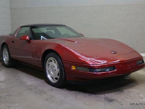 Used 1994 Chevrolet Corvette Coupe image 1