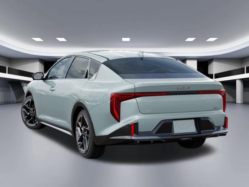 New 2026 Kia K4 GT-Line FWD image 4