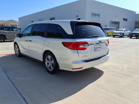 Used 2018 Honda Odyssey EX-L image 6