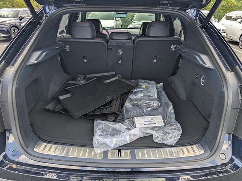 New 2026 Genesis GV80 3.5T e-SC image 13