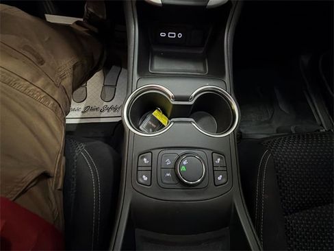 Certified 2023 GMC Terrain SLE w/ Driver Convenience Package image 21