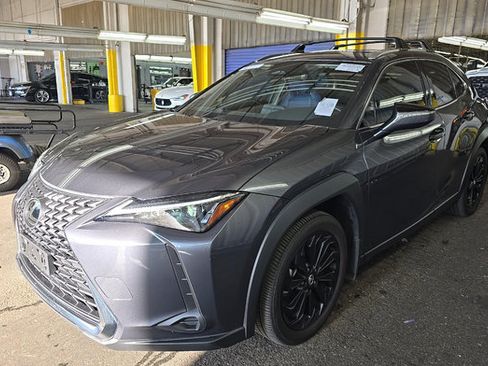 Used 2025 Lexus UX 300h FWD w/ Accessory Package (Z1) image 5