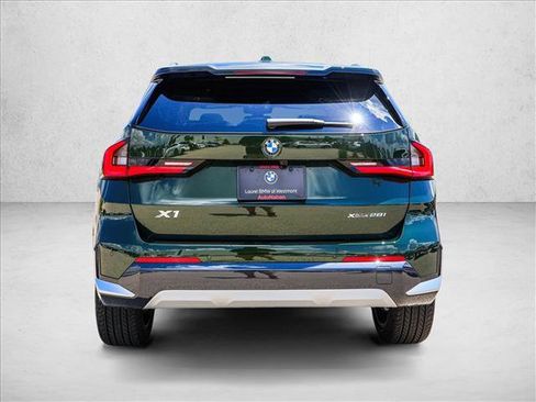 Certified 2025 BMW X1 xDrive28i w/ Technology Package image 6