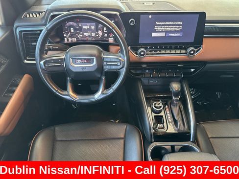 Used 2024 GMC Canyon AT4 w/ AT4 Premium Package AWD/4WD image 17