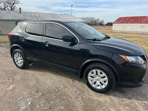 Used 2019 Nissan Rogue Sport FWD image 6