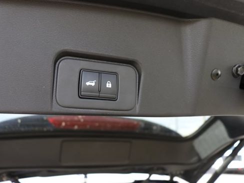 Used 2026 Nissan Rogue SV AWD/4WD image 14