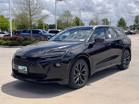 New 2026 Toyota Crown Signia AWD/4WD image 8