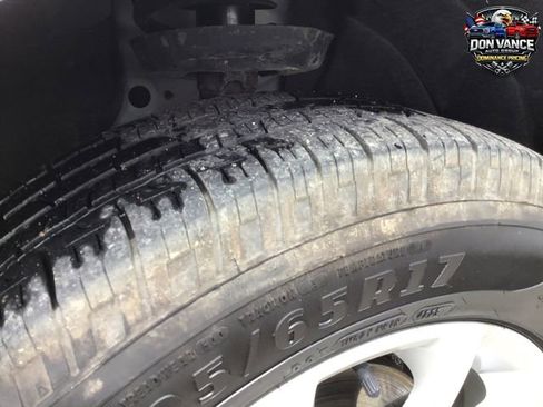 Used 2020 Chevrolet Equinox LT AWD/4WD image 30