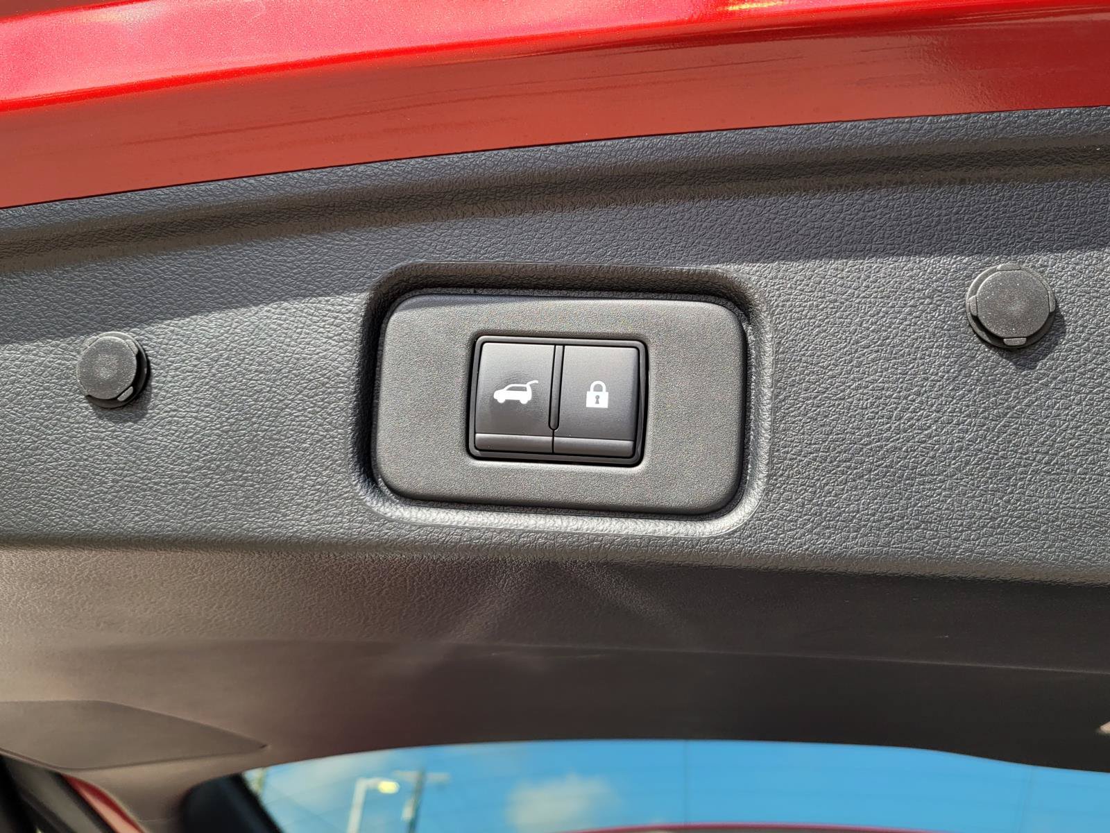 Used 2025 Nissan Pathfinder Platinum w/ Cargo Package FWD image 20