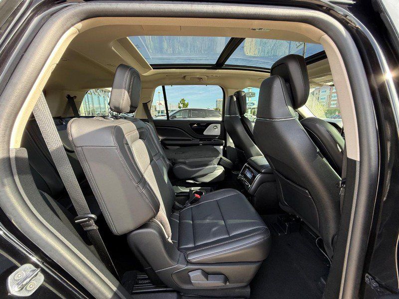 Certified 2023 Lincoln Aviator Reserve w/ Equipment Group 201A AWD/4WD image 15