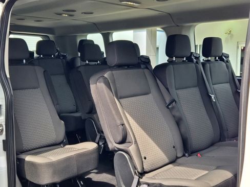 Used 2024 Ford Transit 350 XLT RWD image 10