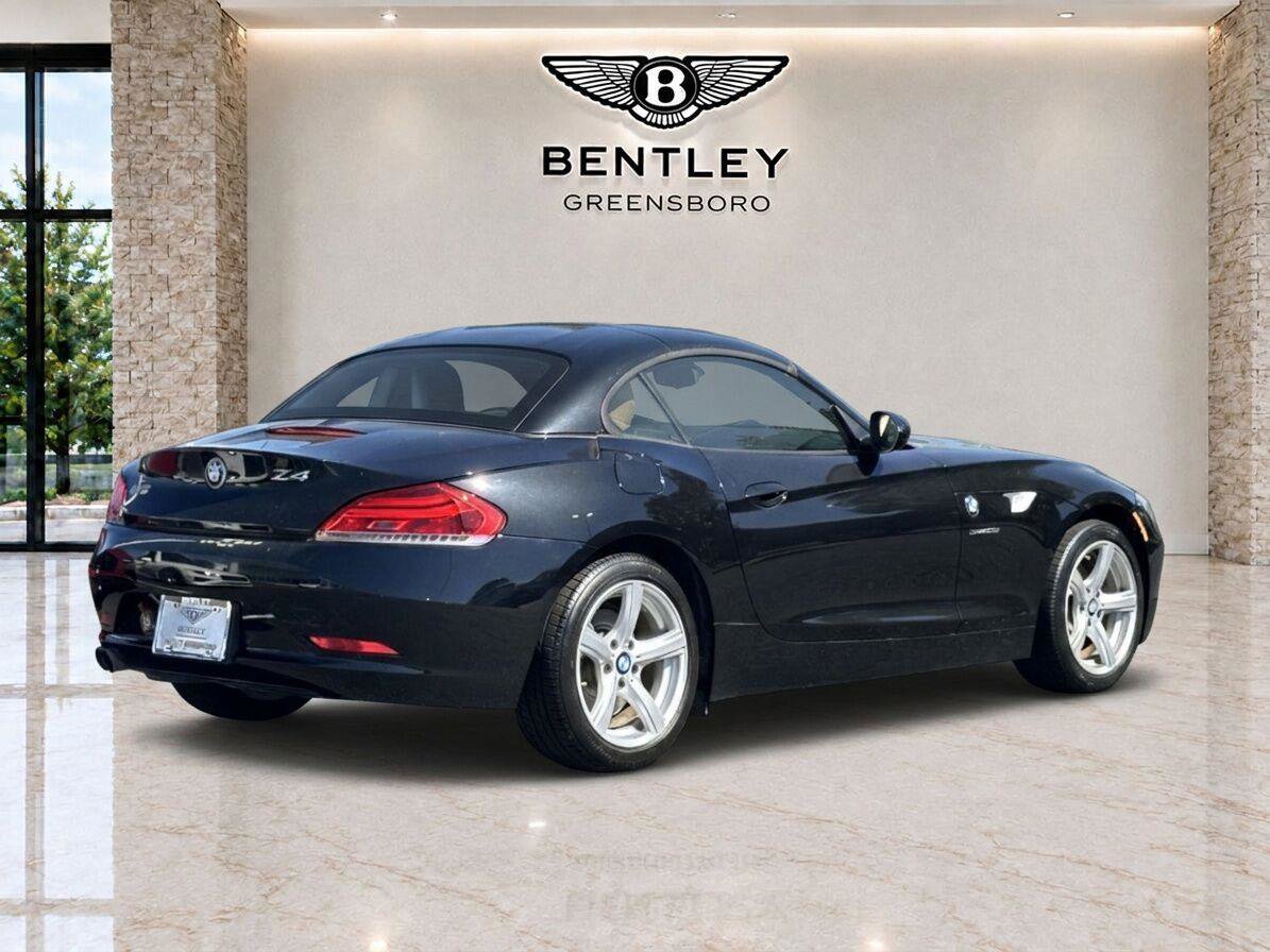 Used 2011 BMW Z4 sDrive30i RWD image 5