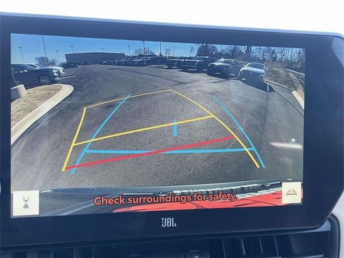 Used 2023 Toyota RAV4 XLE Premium image 21