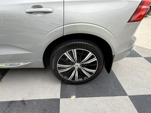 Used 2022 Volvo XC60 B5 Inscription w/ Advanced Package image 13
