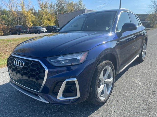Used 2023 Audi Q5 2.0T Premium Plus w/ Premium Plus Package AWD/4WD image 1