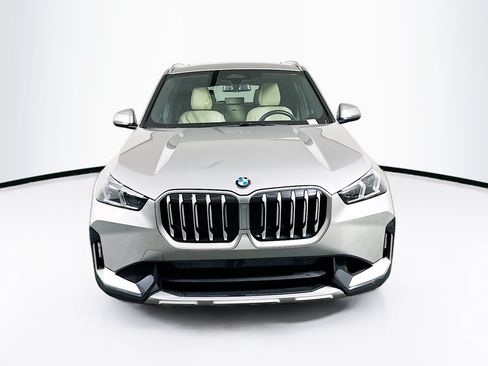 Used 2025 BMW X1 xDrive28i AWD/4WD image 2