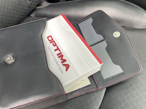 Used 2020 Kia Optima SE image 21