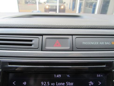 Used 2017 Volkswagen Tiguan Wolfsburg Edition image 40