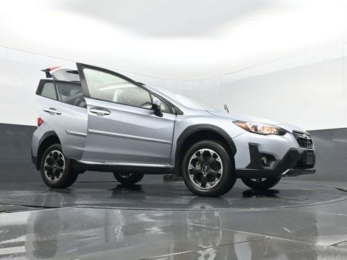 Used 2023 Subaru Crosstrek 2.0i Premium image 31