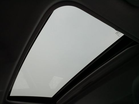 Used 2023 Toyota Camry SE w/ Cold Weather Package image 30