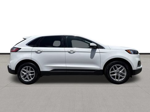 Used 2024 Ford Edge SEL AWD/4WD image 4