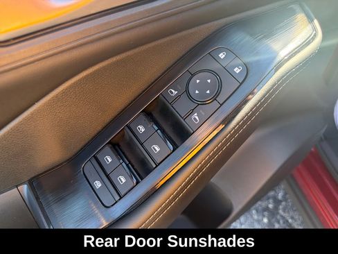 Used 2025 Nissan Rogue SV w/ SV Premium Package FWD image 14