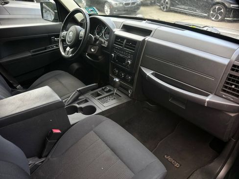 Used 2012 Jeep Liberty Sport w/ Popular Equipment Group AWD/4WD image 25