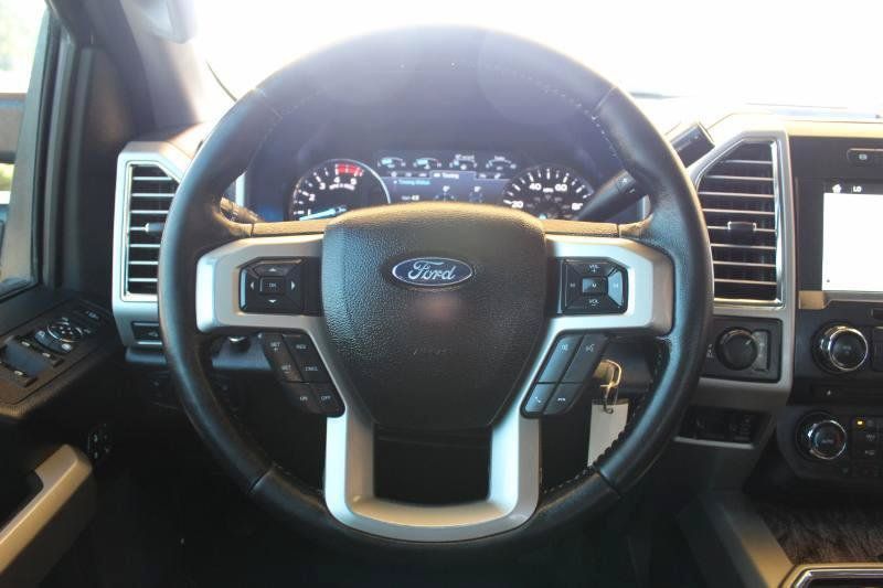 Used 2017 Ford F250 Lariat w/ Lariat Value Package AWD/4WD image 32
