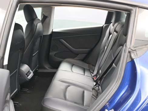 Used 2021 Tesla Model 3 Standard Range Plus image 36