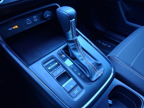 Used 2024 Honda CR-V Sport image 16