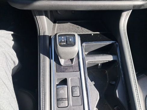 Used 2023 Nissan Pathfinder Platinum w/ Cargo Package image 25