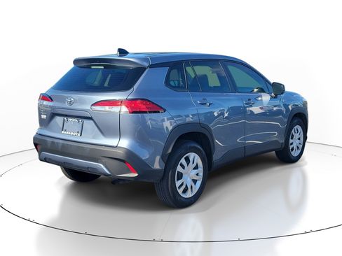 Used 2023 Toyota Corolla Cross L FWD image 6
