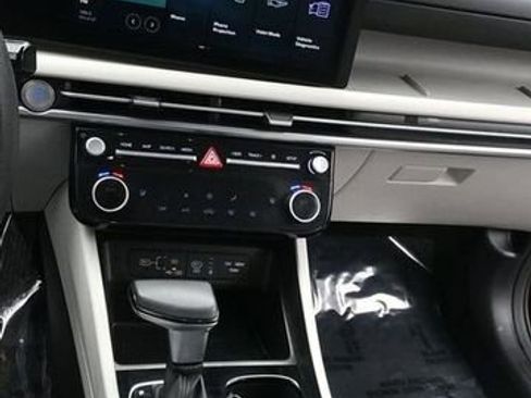 Used 2025 Hyundai Tucson SEL image 15