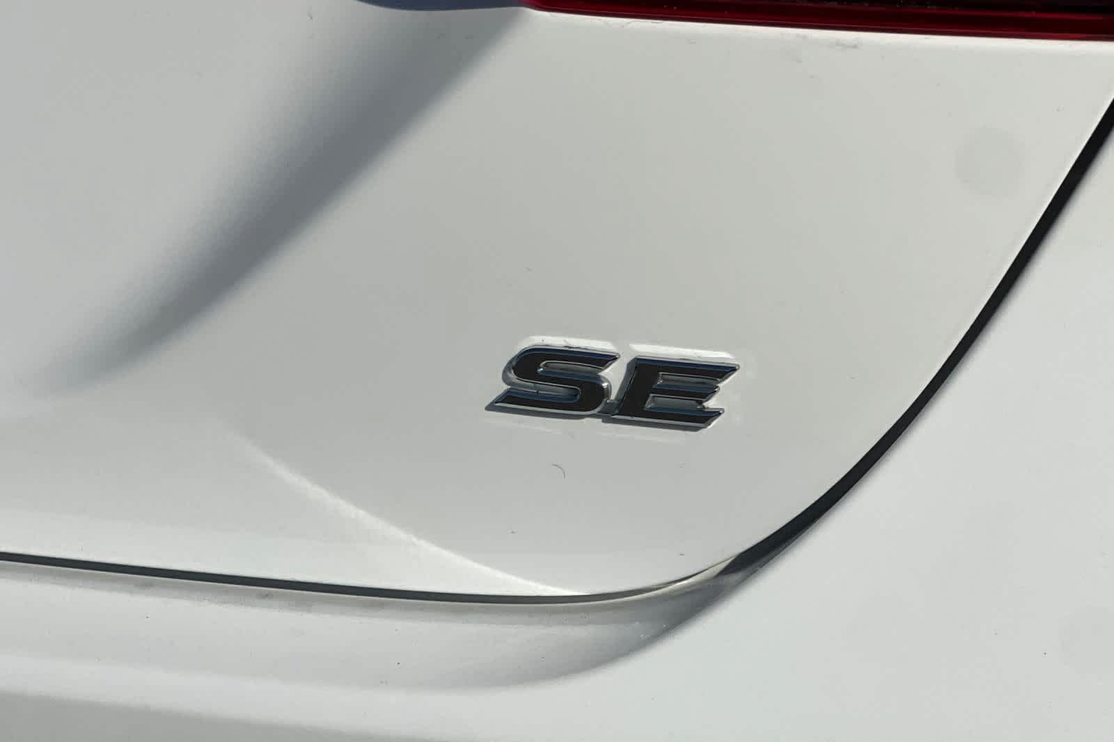 Certified 2023 Toyota Camry SE FWD image 29