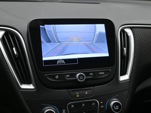 Used 2024 Chevrolet Malibu LT FWD image 14
