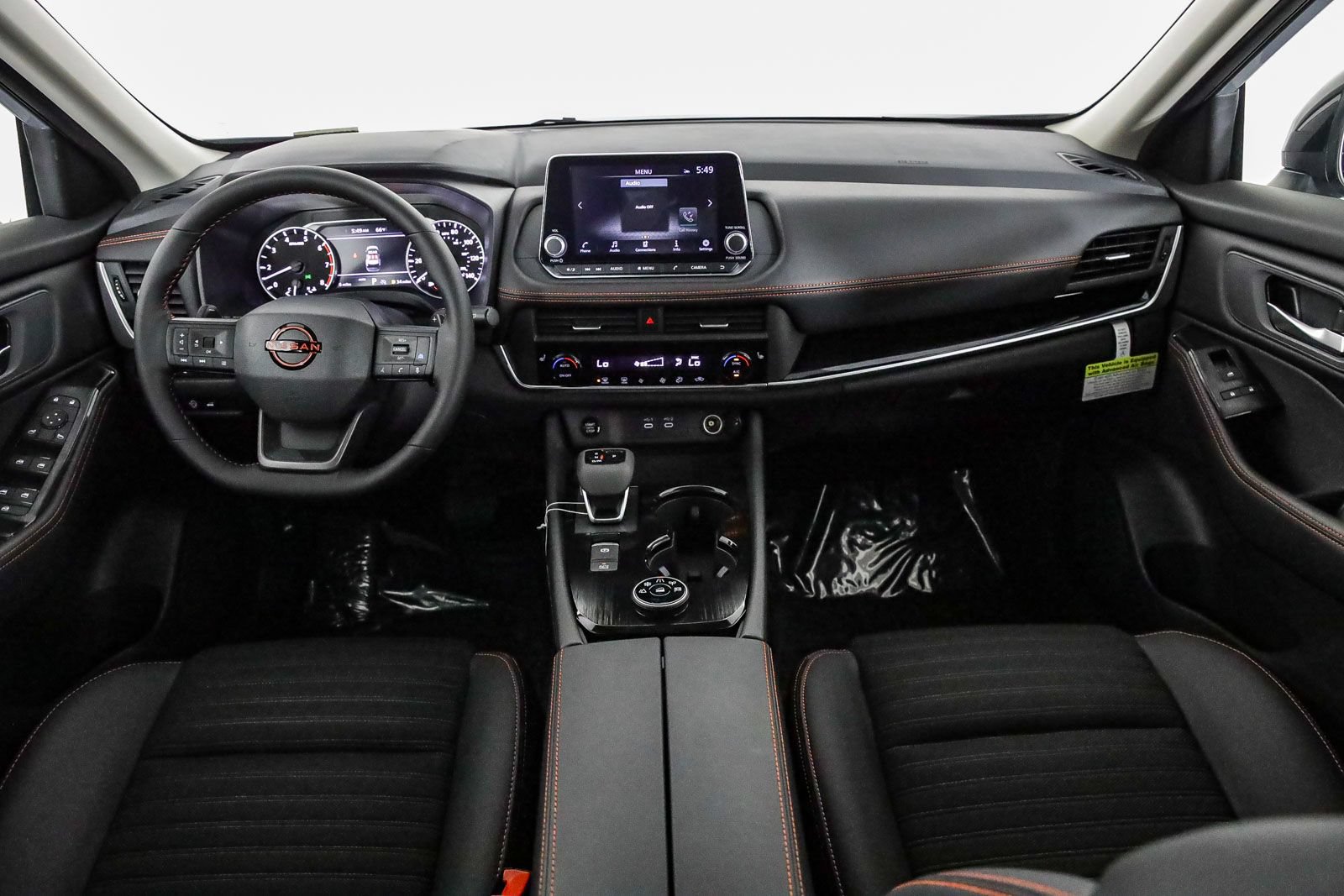 Used 2025 Nissan Rogue SV AWD/4WD image 14