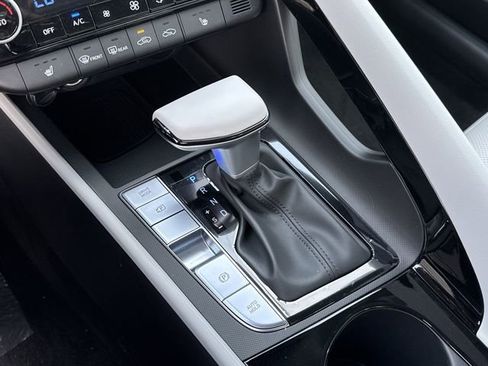 New 2026 Hyundai Elantra Limited FWD image 31