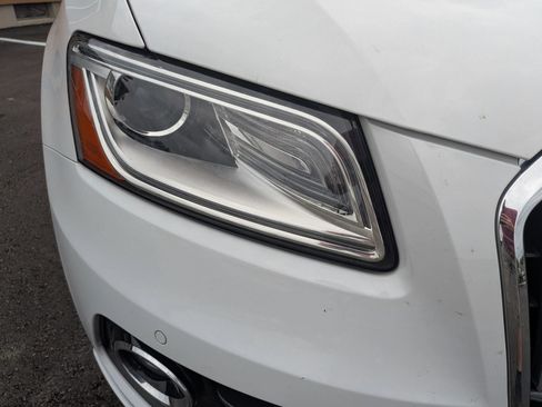 Used 2016 Audi Q5 2.0T Premium Plus AWD/4WD image 12
