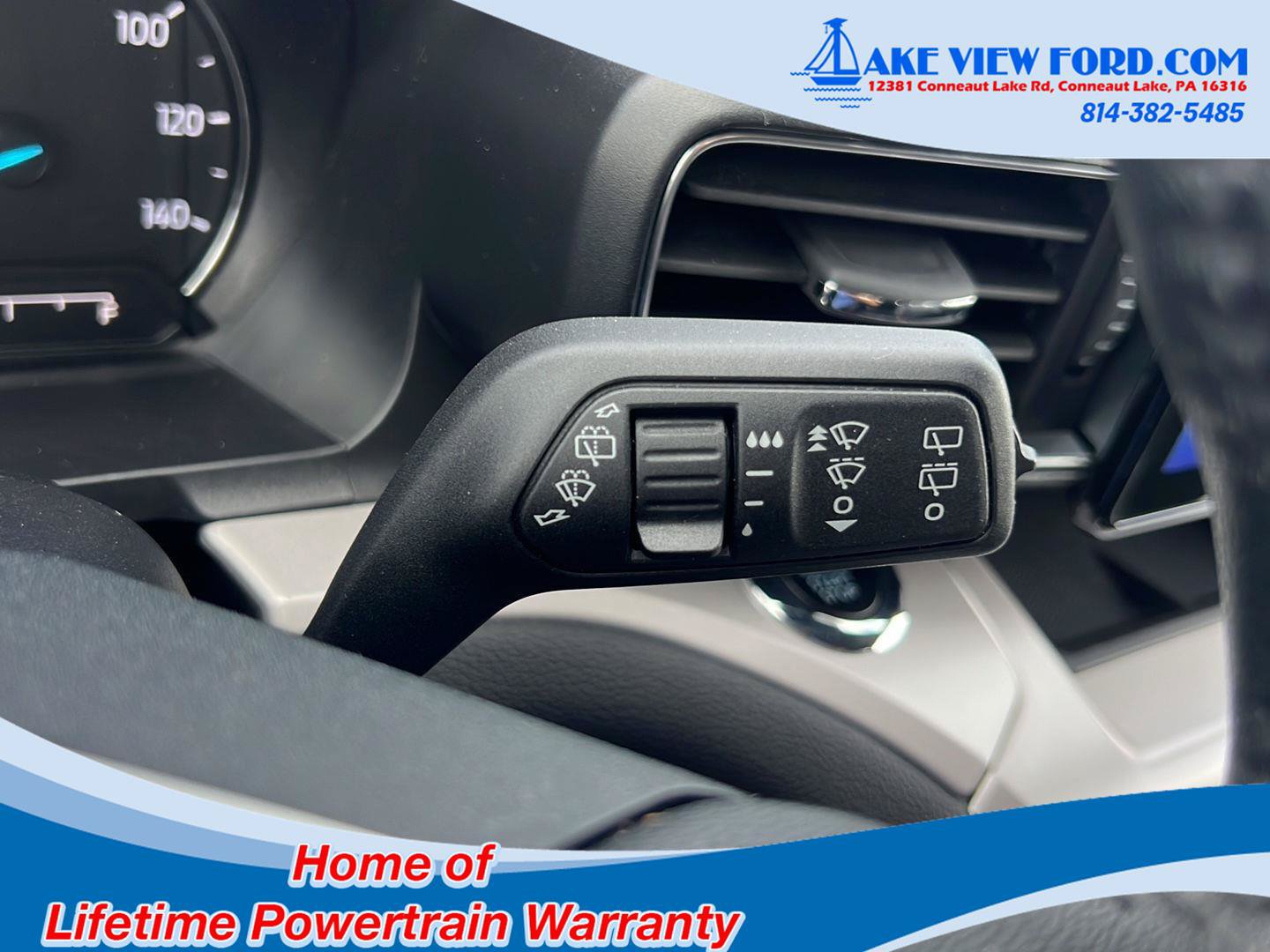 Used 2023 Ford Explorer XLT w/ Equipment Group 202A AWD/4WD image 30