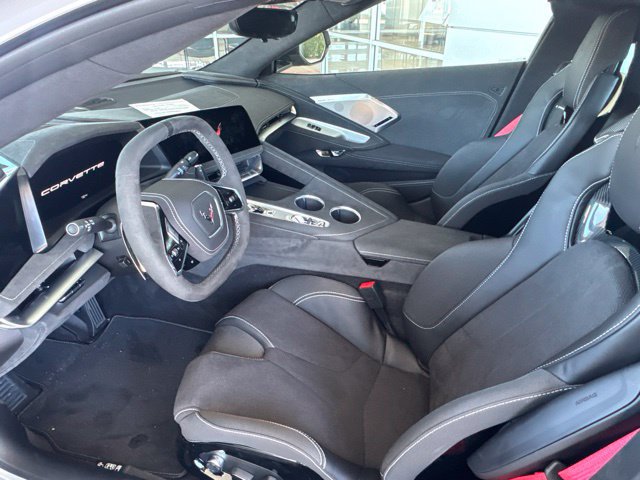Used 2027 Chevrolet Corvette Grand Sport w/ Z52 Sport Performance Package RWD image 4