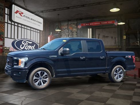 Certified 2019 Ford F150 XL w/ Equipment Group 101A Mid AWD/4WD image 1
