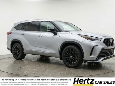 Used 2025 Toyota Highlander XSE AWD/4WD image 1
