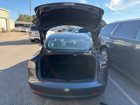 Used 2020 Tesla Model 3 Long Range image 10