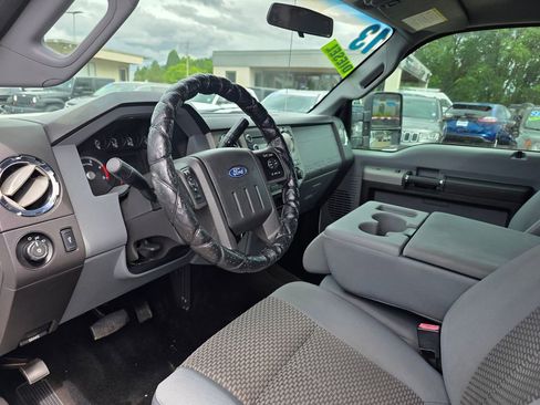 Used 2013 Ford F250 XLT AWD/4WD image 10